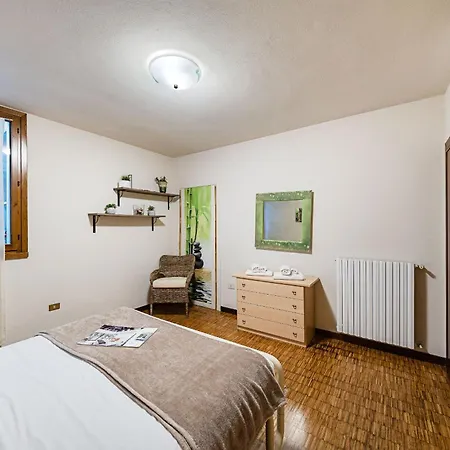 Le By Whale Homes